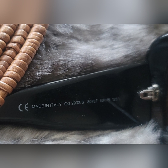 Vintage Gucci Sunglasses with case & cleaning cloth. - Picture 9 of 9